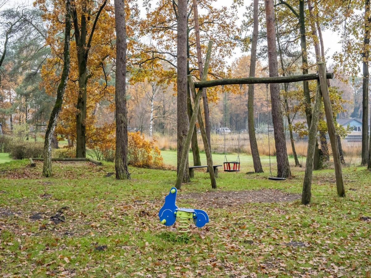 Modern Holiday Home In Stramproy In The Forest Esterno foto