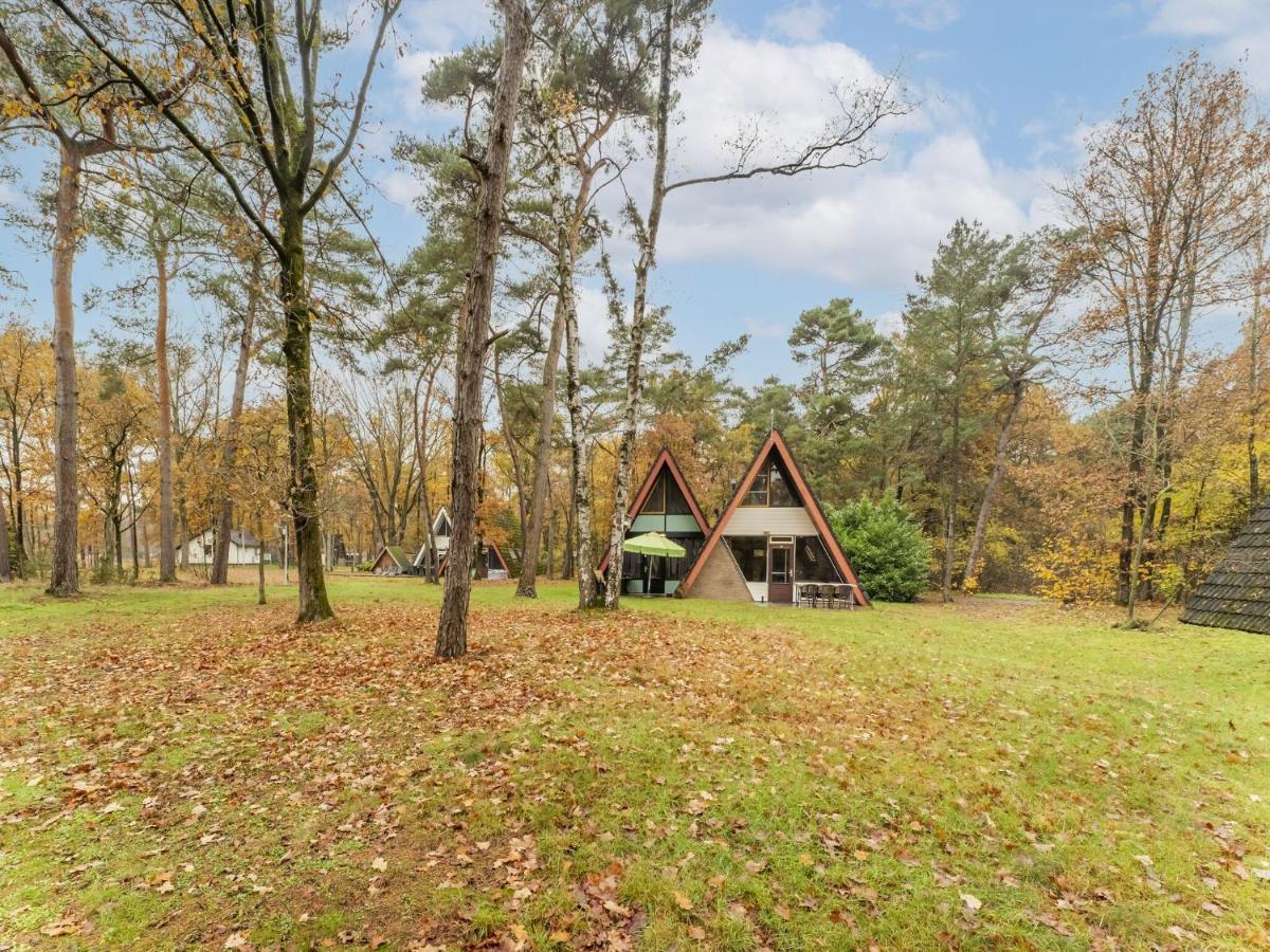 Modern Holiday Home In Stramproy In The Forest Esterno foto