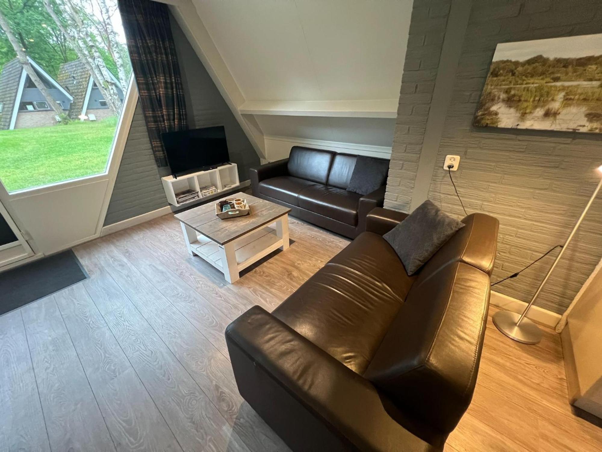 Modern Holiday Home In Stramproy In The Forest Esterno foto
